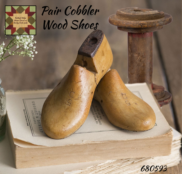 Cobbler Wood Shoes Set of 2