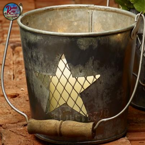 Distressed Metal Bucket  w/Wire Mesh & Star